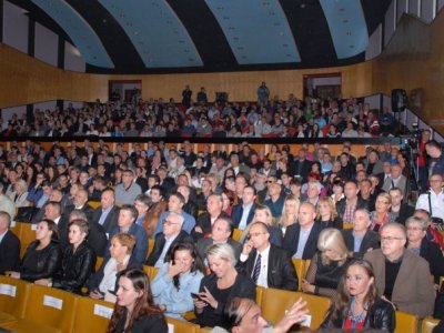 U prepunoj Pozorišnoj sali Radničkog doma